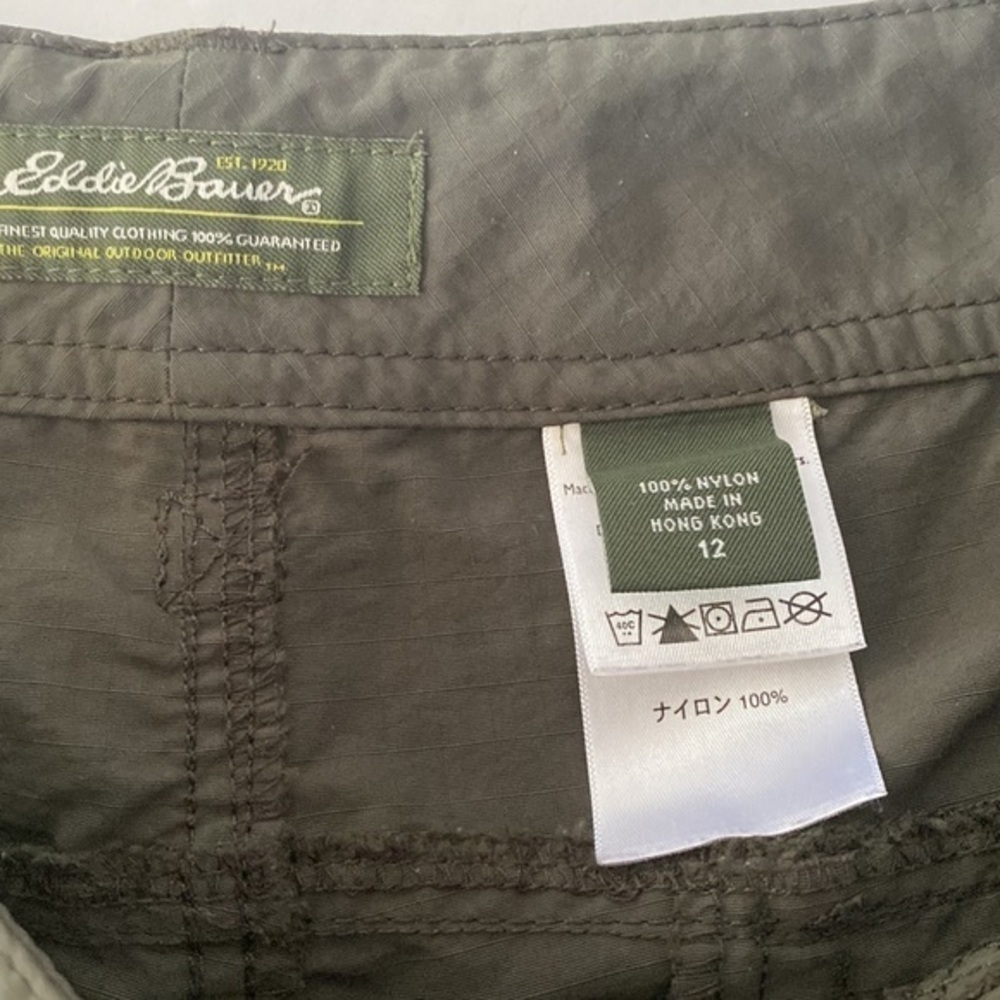 Eddie Bauer Olive Green Women 100% Nylon Cargo Pants 12 EUC - Picture 9 of 14